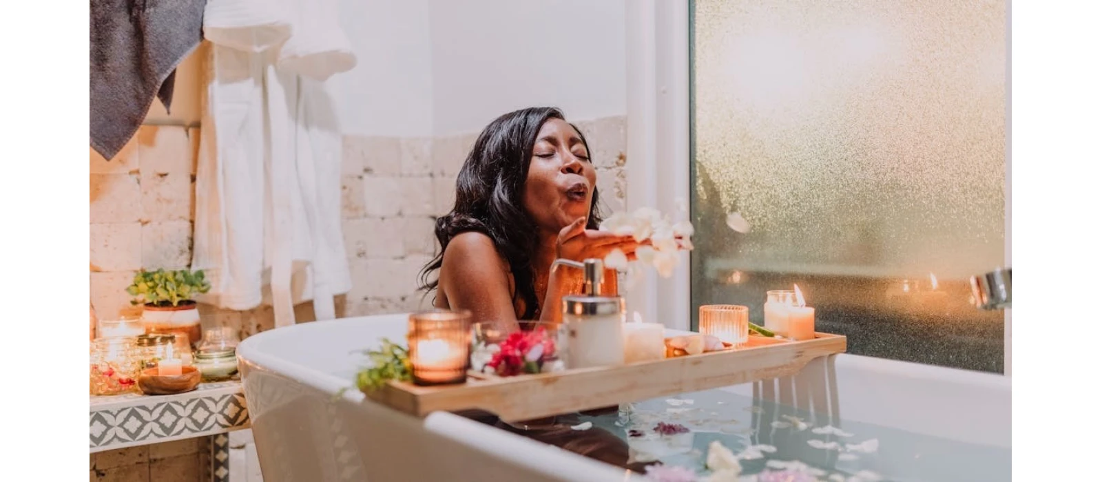 Discover How Home Salon Services in Dubai Promote Relaxation and Well-Being
